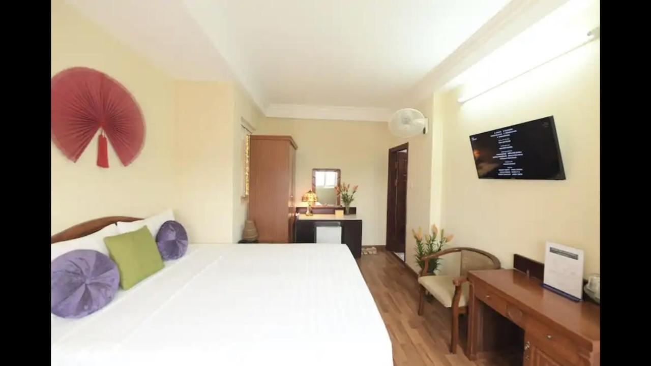 Hoan Kiem View Bed & Breakfast