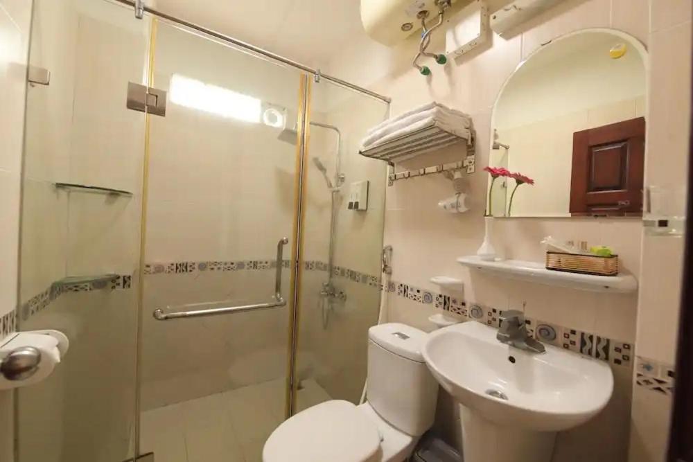 Hoan Kiem View Bed & Breakfast