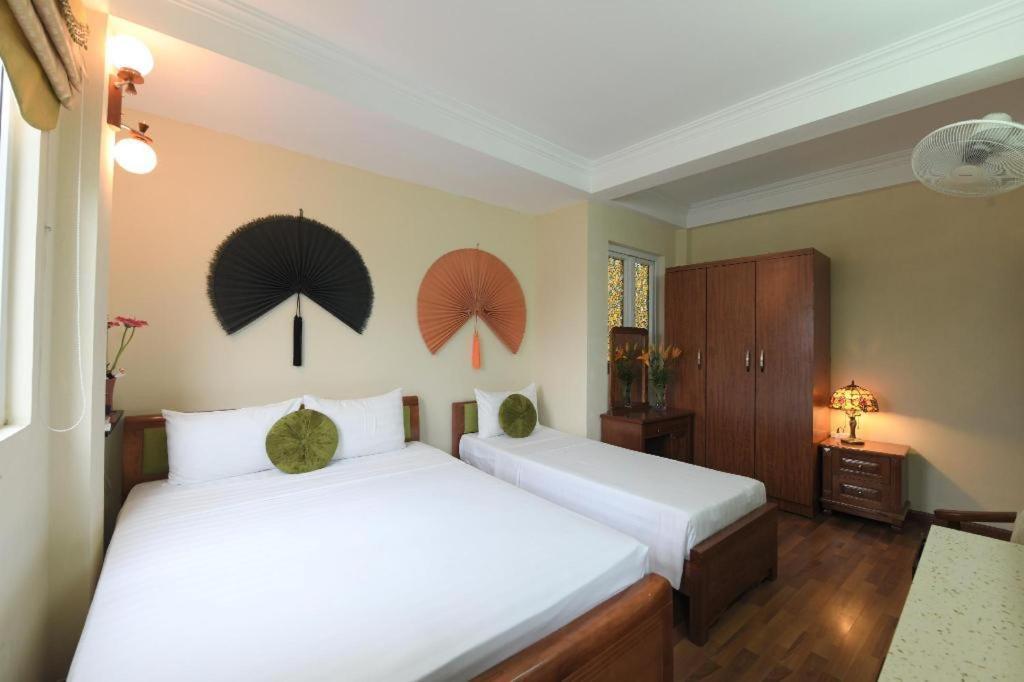 Hoan Kiem View Bed & Breakfast