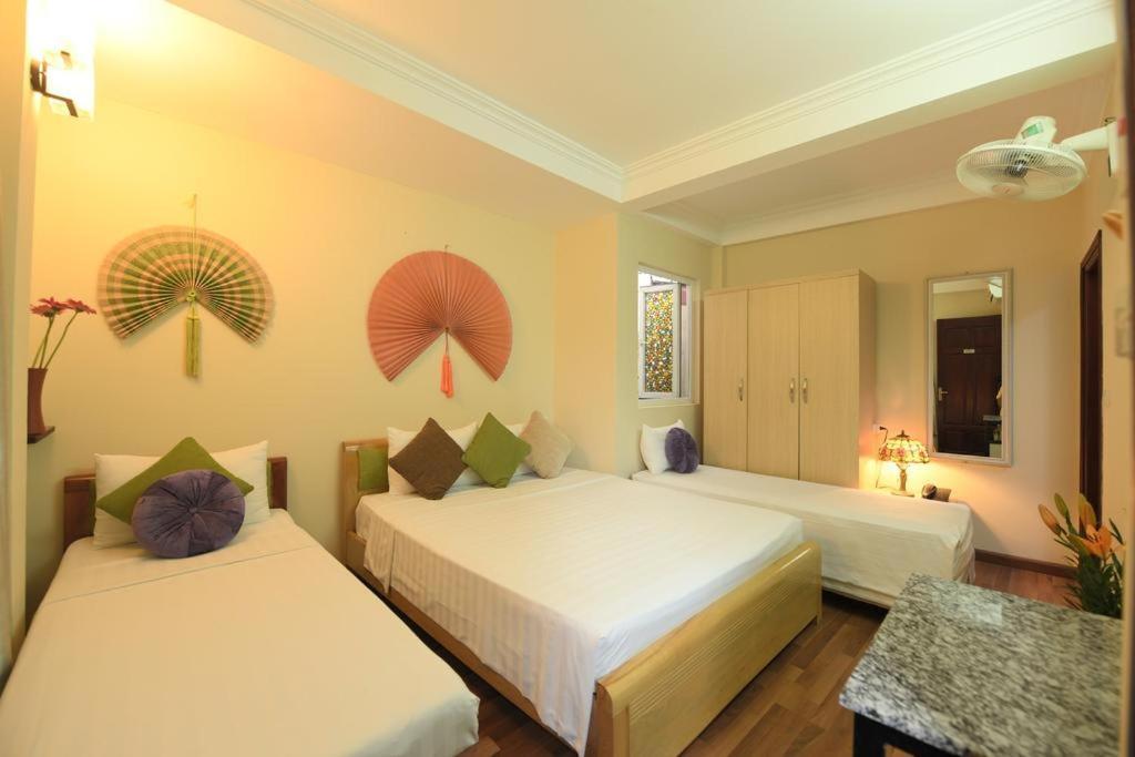 Hoan Kiem View Bed & Breakfast